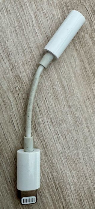 Orginalny  Adapter Przejsciowka Apple MMX62ZM/A Iphone Lightning - JACK 3,5