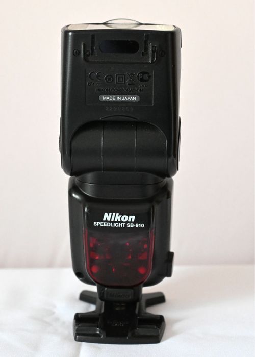 Спалах Nikon SB-910
