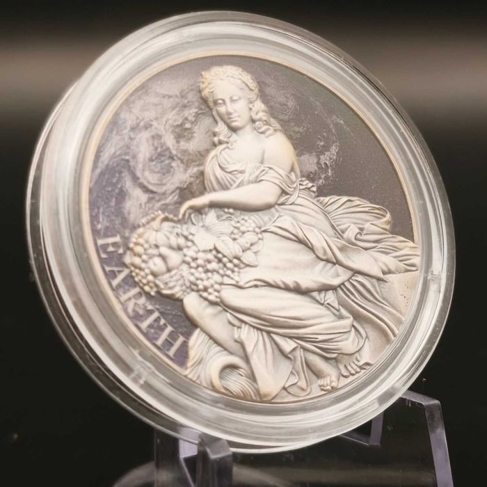 Монета Земля «Планети та боги» 2 седі Гана 2022 пів унції срібло