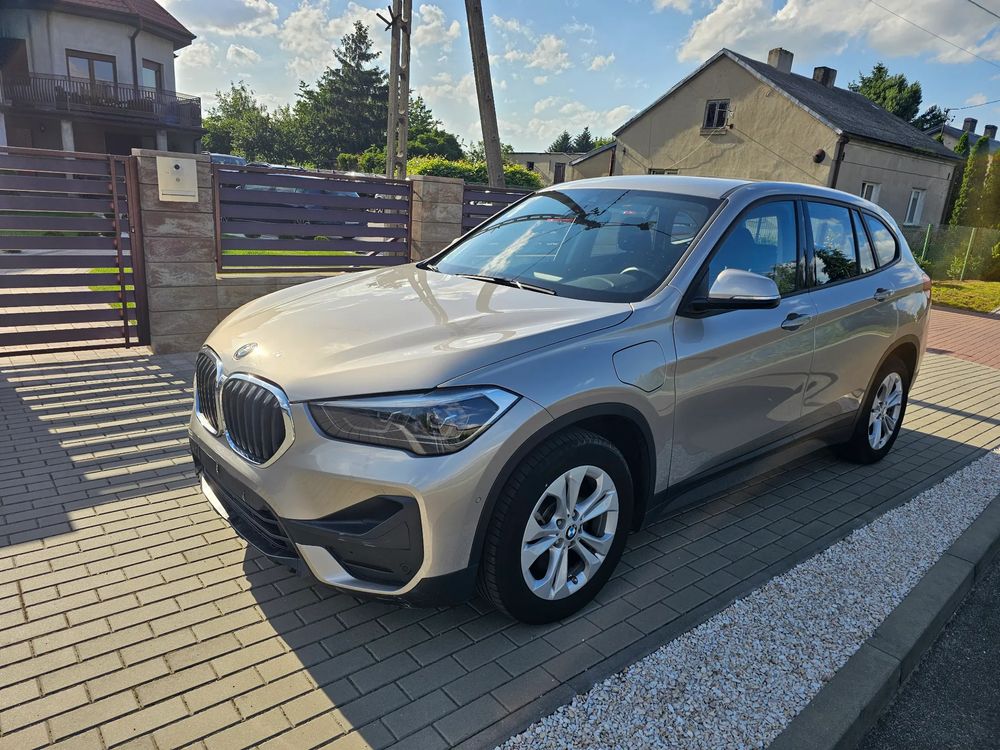 BMW X1 xDrive25e Advantage