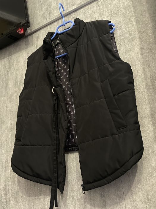 Жилетка стильная