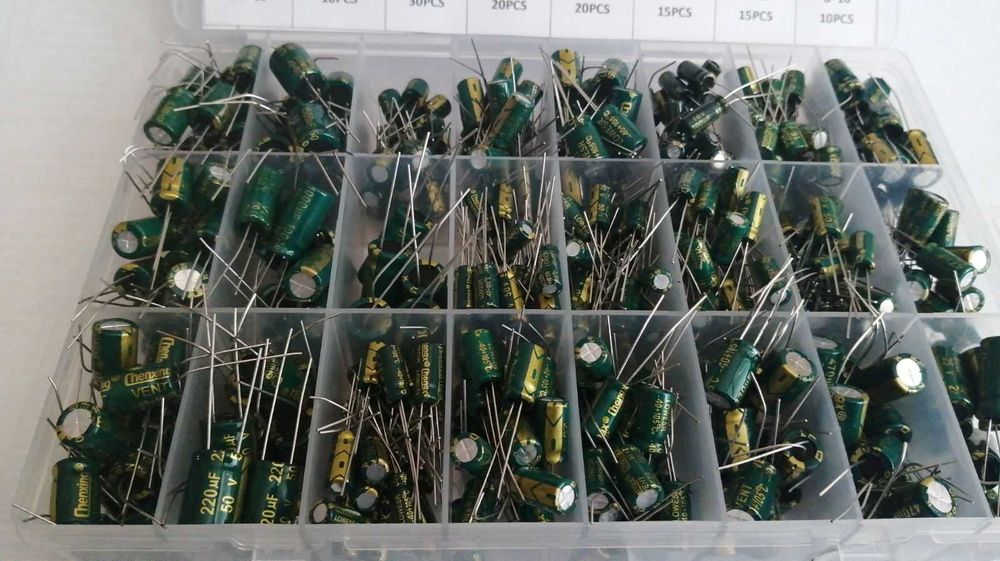 набор электролитических конденсаторов 225-625 штук