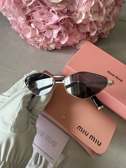 Жіночі сонцезахисні Окуляри MiuMiu нові графіт