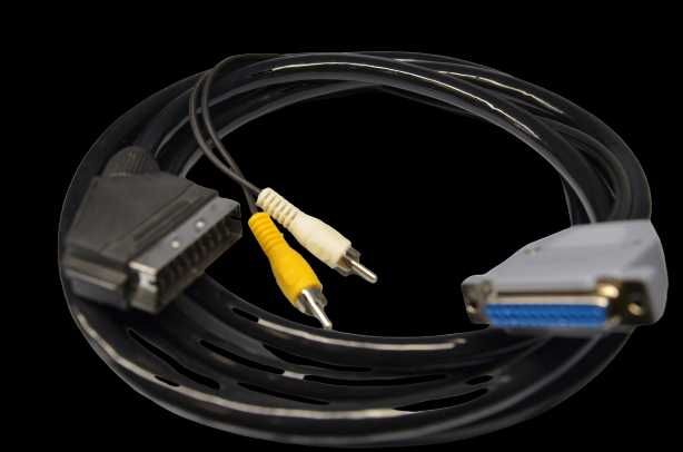 AMIGA EURO KABEL HQ przewód Oplot TV SCART 1,5m