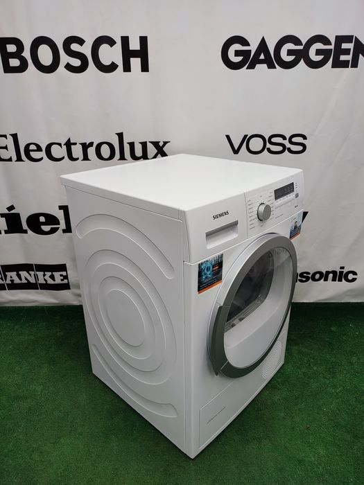 Сушильна машина з тепловим насосом Siemens IQ300