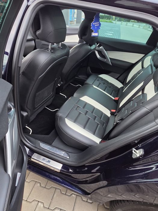 DS 5, 2.0 HDi 180 KM Sport Chic – 2015 r.
