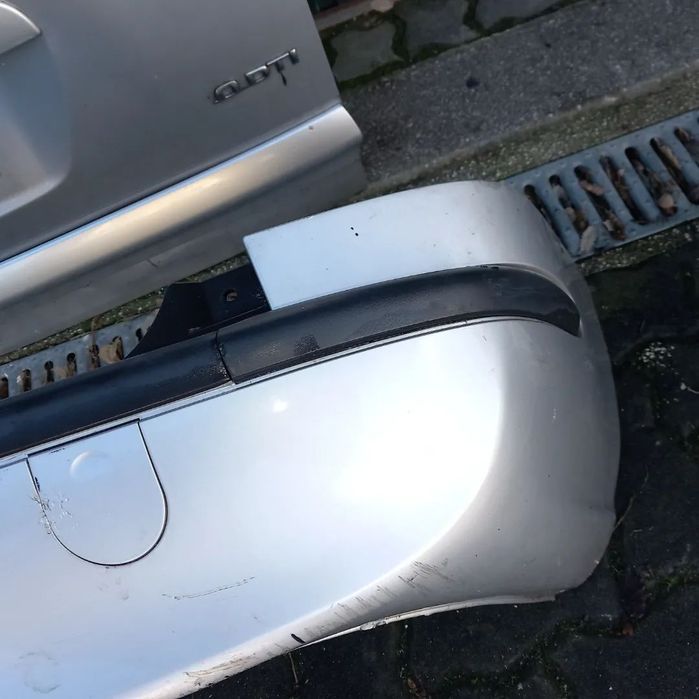 Mala e para choques tras opel zafira A