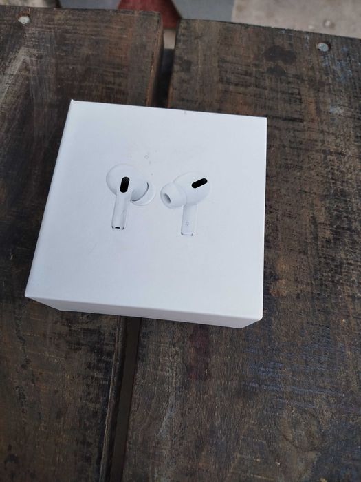 навушники безпровідні, Bluetooth.