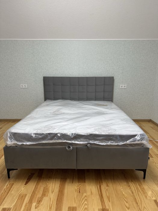 Ліжка з вбудованими матрацами, дешево, двоспальні, з нішою