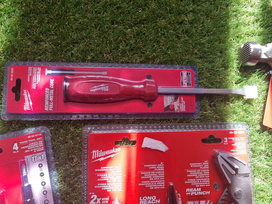 Ручний інструмент Milwaukee для ремонту