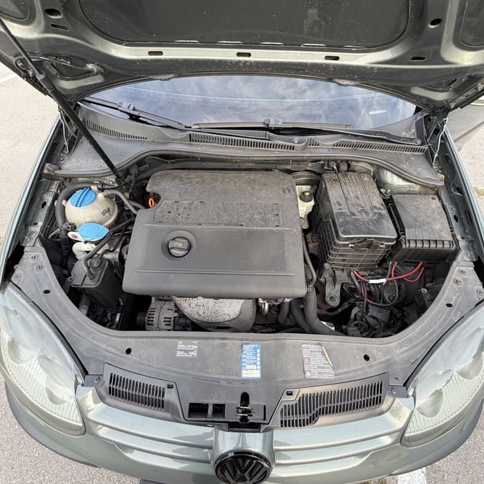 Wv golf 5 1.4mpi 2004 в отличном состоянии