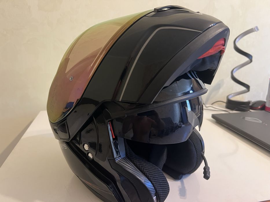 Шолом MT Atom М з гарнітурою Cardo Freecom4