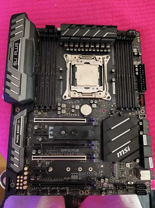 Lote de Componentes PC: GTX 1080 Ti, i7-7820X e Board X299