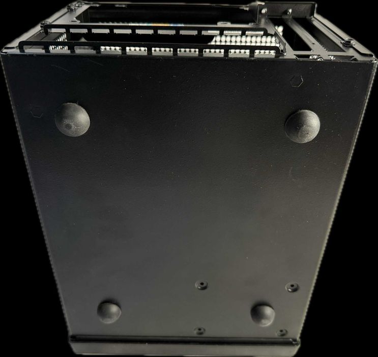 Obudowa SilverStone SST-SG13B-Q Sugo Cube Case czarny