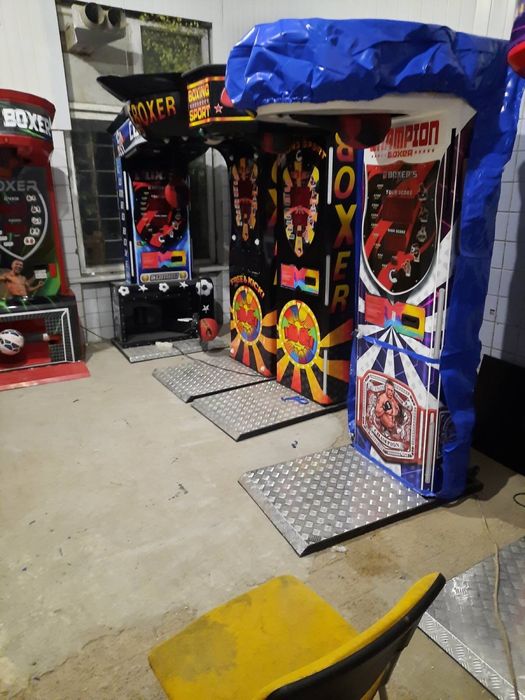 Захисний брезент, тент для боксера, силомір,груша,атракціон,аттракцион