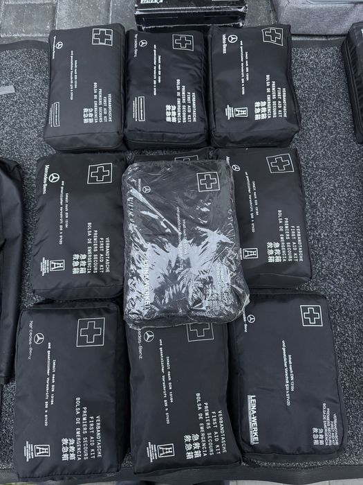 Аптечка Аптечки оригінал Мерседес Mercedes Нові Запаковані
