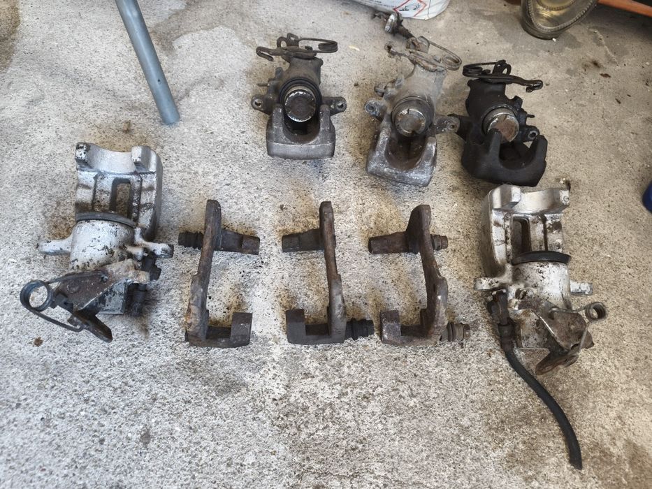 Audi A8 D2 S6 A6 C5 zaciski zacisk jarzmo