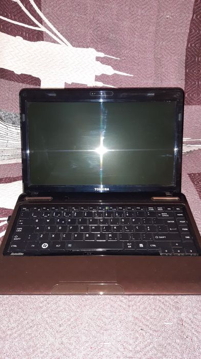 Portatil toshiba L735