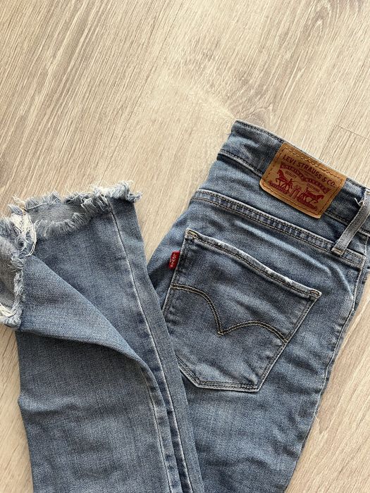 Levis 721 High rise skinny жіночі джинси