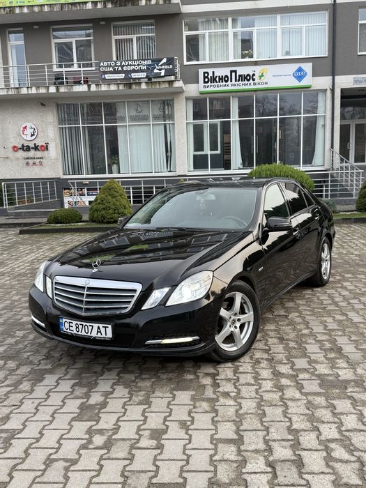 Продам своє авто Mersedes E w212