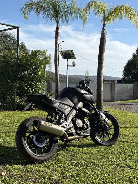 Yahama MT 125 escape akrapovic original