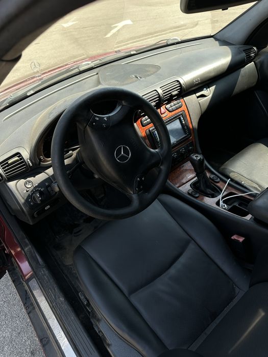 MERCEDES - BENZ w203 c180