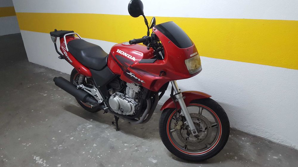 Honda CB500 Sport