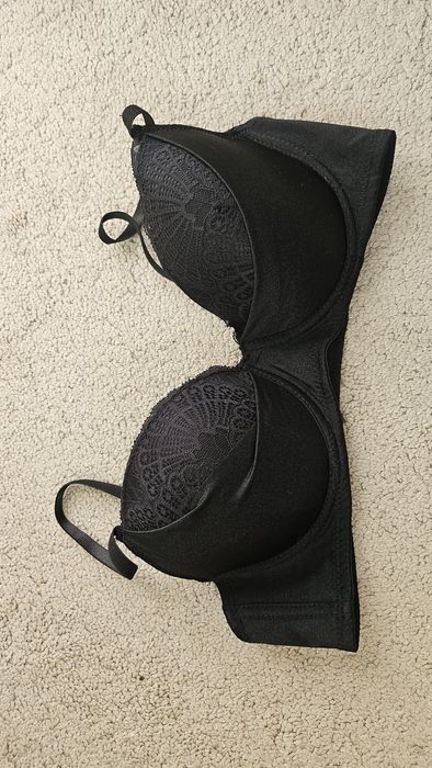 Biustonosz Sinsay 80C