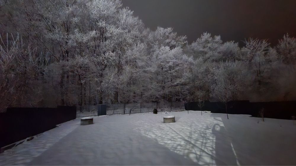 Готовий будинок біля лісу,поруч міста,готовий до заселення.