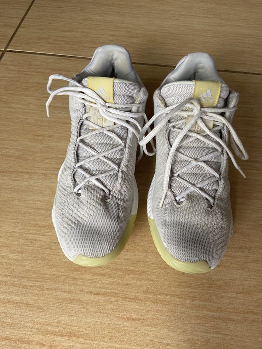 Buty do koszykówki Adidas r. 42 2/3