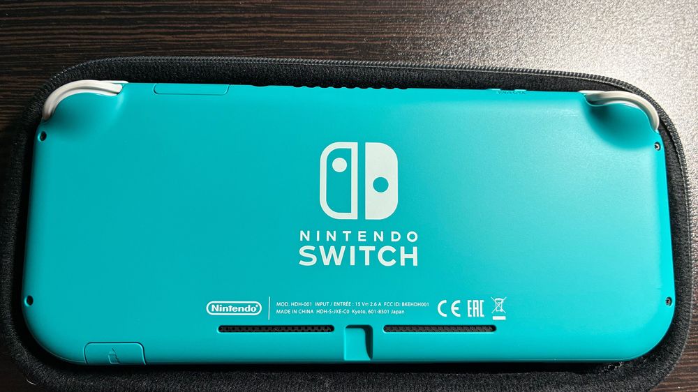 Nintendo Switch Lite Azul + Bolsa de transporte