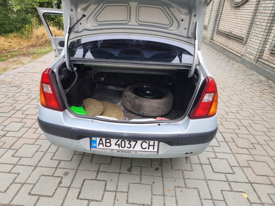 Renault Clio Symbol 2004