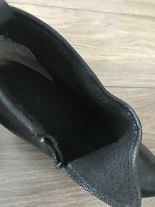 Zimowe buty na koturnie