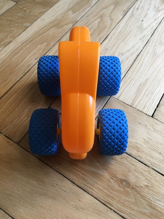 NOWY Pojazd auto królik grzechotka.