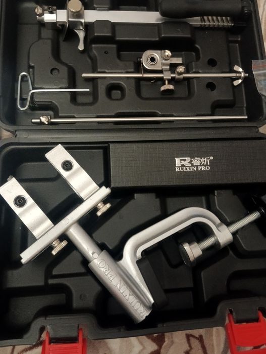 Точилка для ножей Ruixin PRO -009.