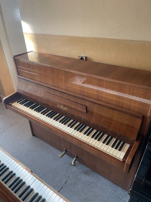 Pianino Scholze.