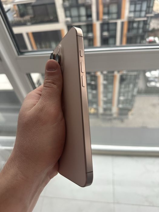 iPhone 16 Pro Max 256GB (Desert Titanium) e-sim