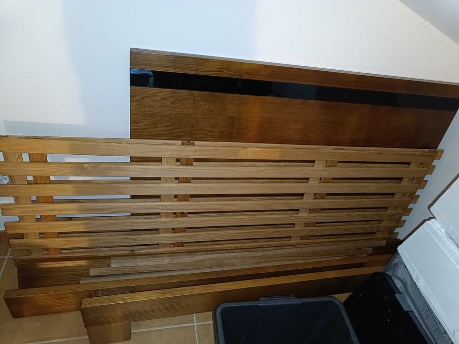 Cama de Casal para colchão 1900 x 1400