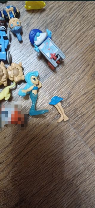 Іграшки від Kinder, Barbie, Angry  birds, MPG, Disney
