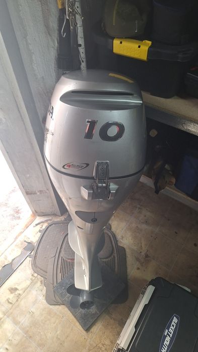 Лодочный мотор HONDA-10,2014год.
