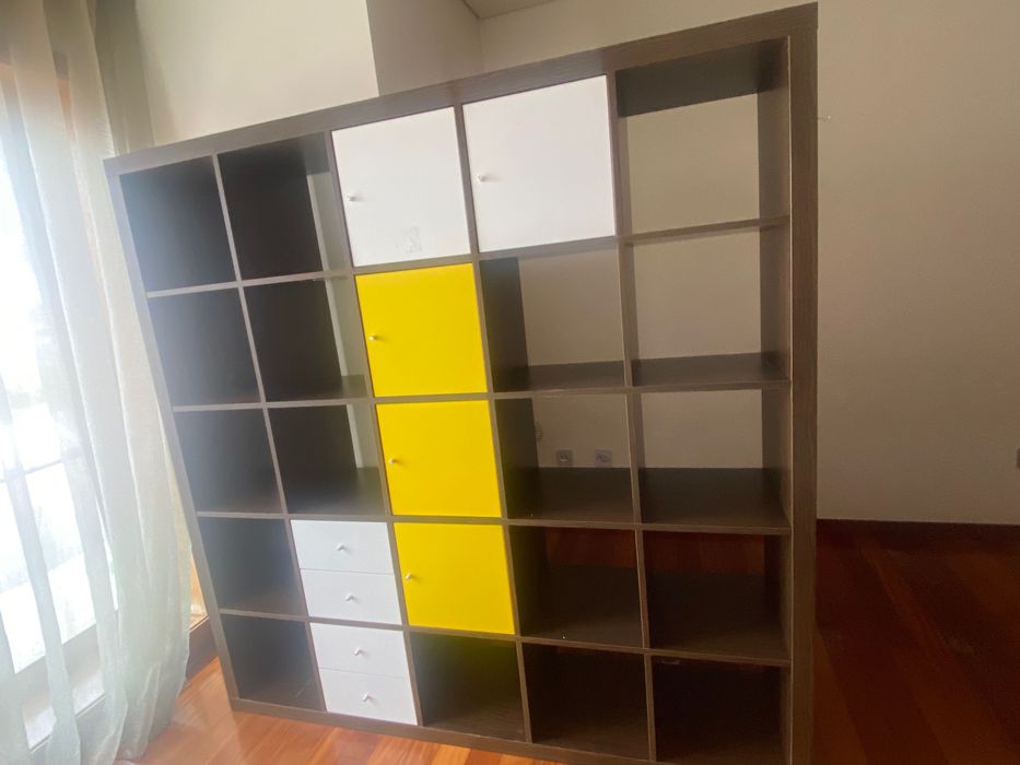 Móvel estante madeira