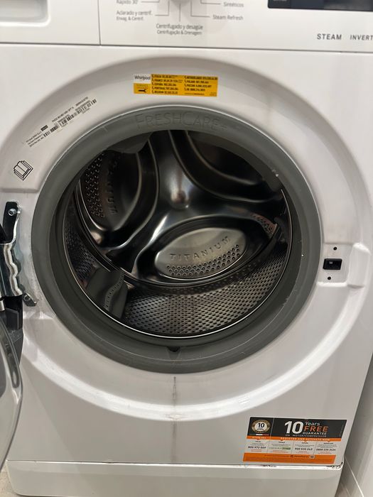 Máquina de Lavar e Secar