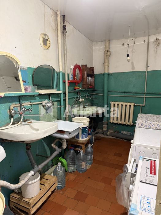 Предлагаем купить  комнату 18,5 метров  в коммуне, возле Сити Центра.