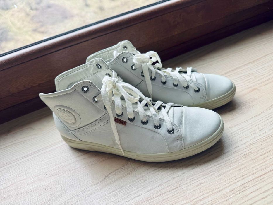 ECCO trampki skórzane wysokie 42 sneakersy za kostkę białe