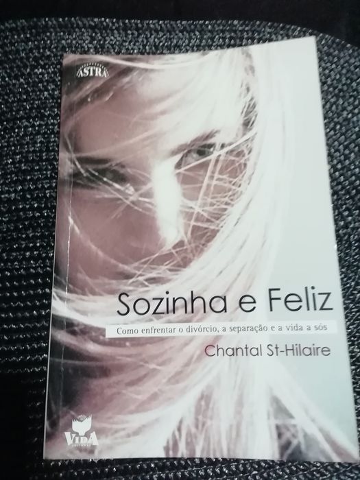 Sozinha e feliz Chantal st hilaire