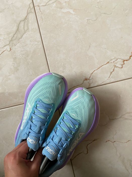 Hoka Bondi 8 (оригінал)