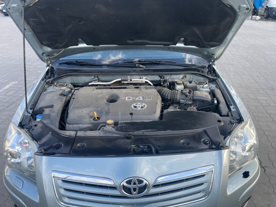 Toyota avensis 2.0 d 4 d