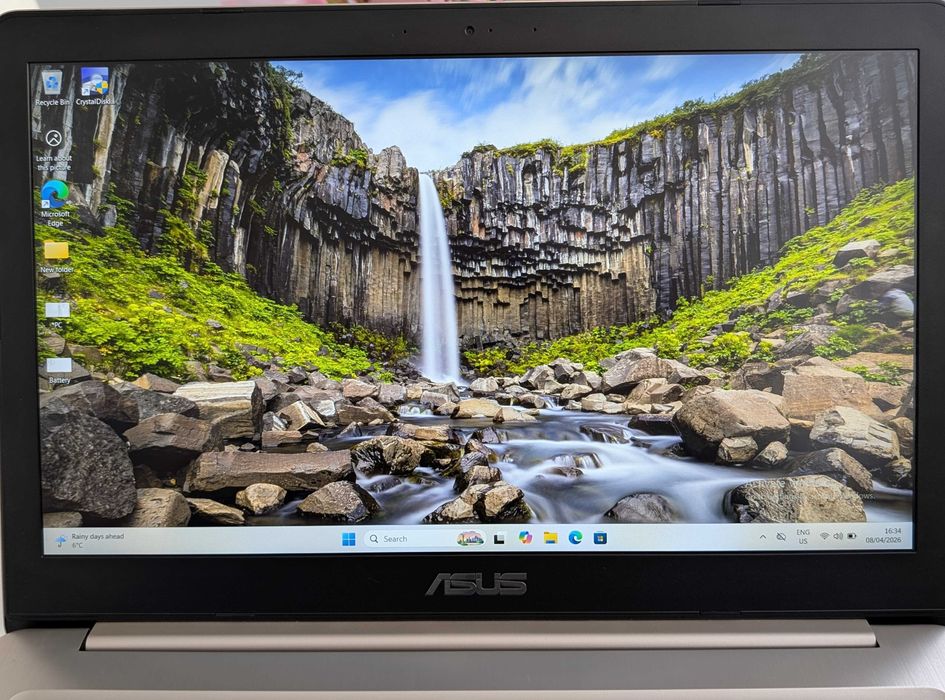 Ноутбук ASUS VivoBook Pro 15 I7-7700HQ\16GB RAM\256GB SSD+ 1TB HDD\Nvidia MX150