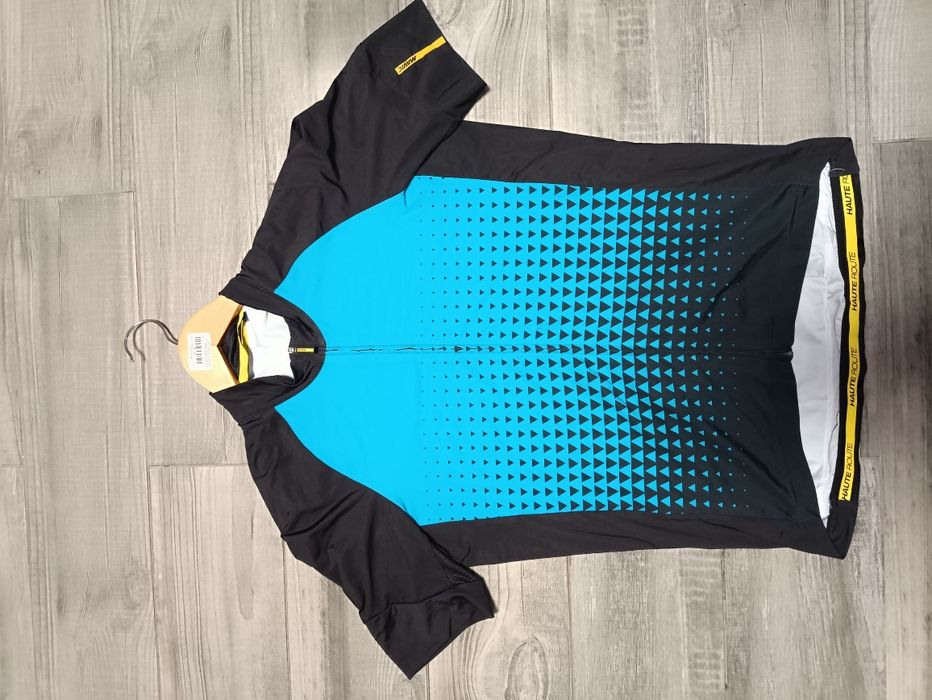 Велосипедна майка Mavic HauteRoutePro – у відмінному стані.