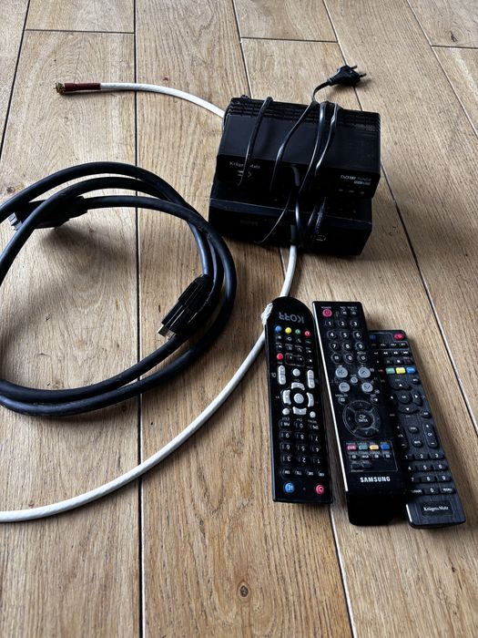 Samsung LE23T51B S telewizor 22 cale
